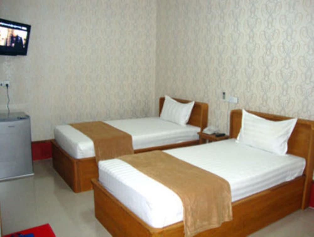 Aung Tha Pyay Hotel 3 Rangún Exteriér fotografie
