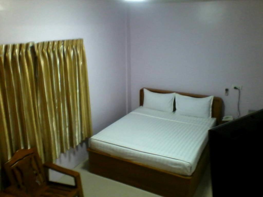 Aung Tha Pyay Hotel 3 Rangún Pokoj fotografie