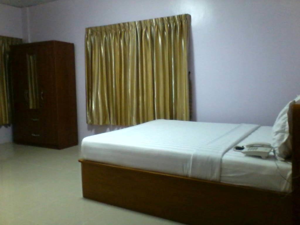 Aung Tha Pyay Hotel 3 Rangún Pokoj fotografie