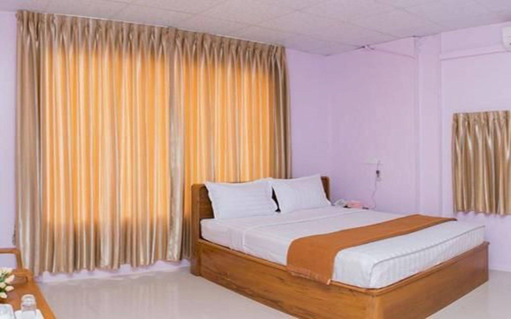 Aung Tha Pyay Hotel 3 Rangún Exteriér fotografie
