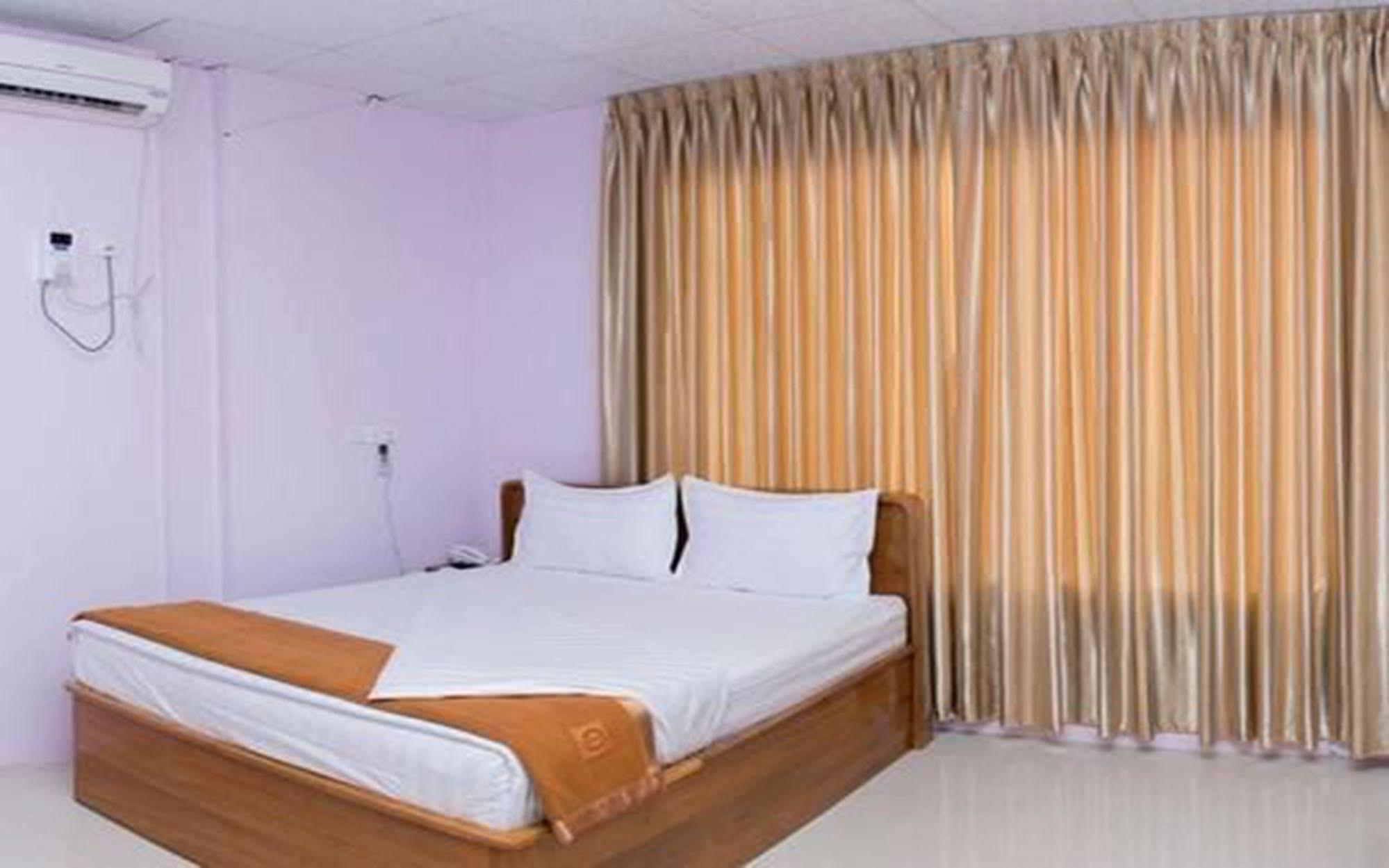 Aung Tha Pyay Hotel 3 Rangún Exteriér fotografie