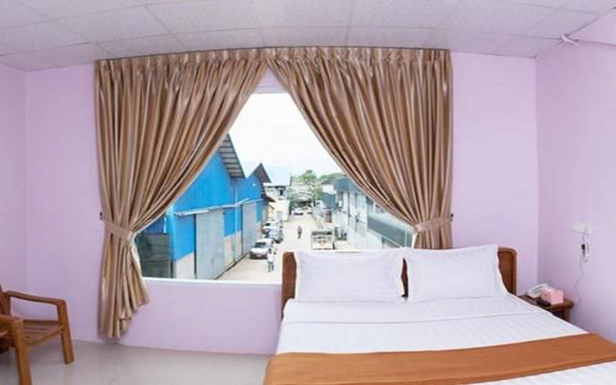 Aung Tha Pyay Hotel 3 Rangún Exteriér fotografie